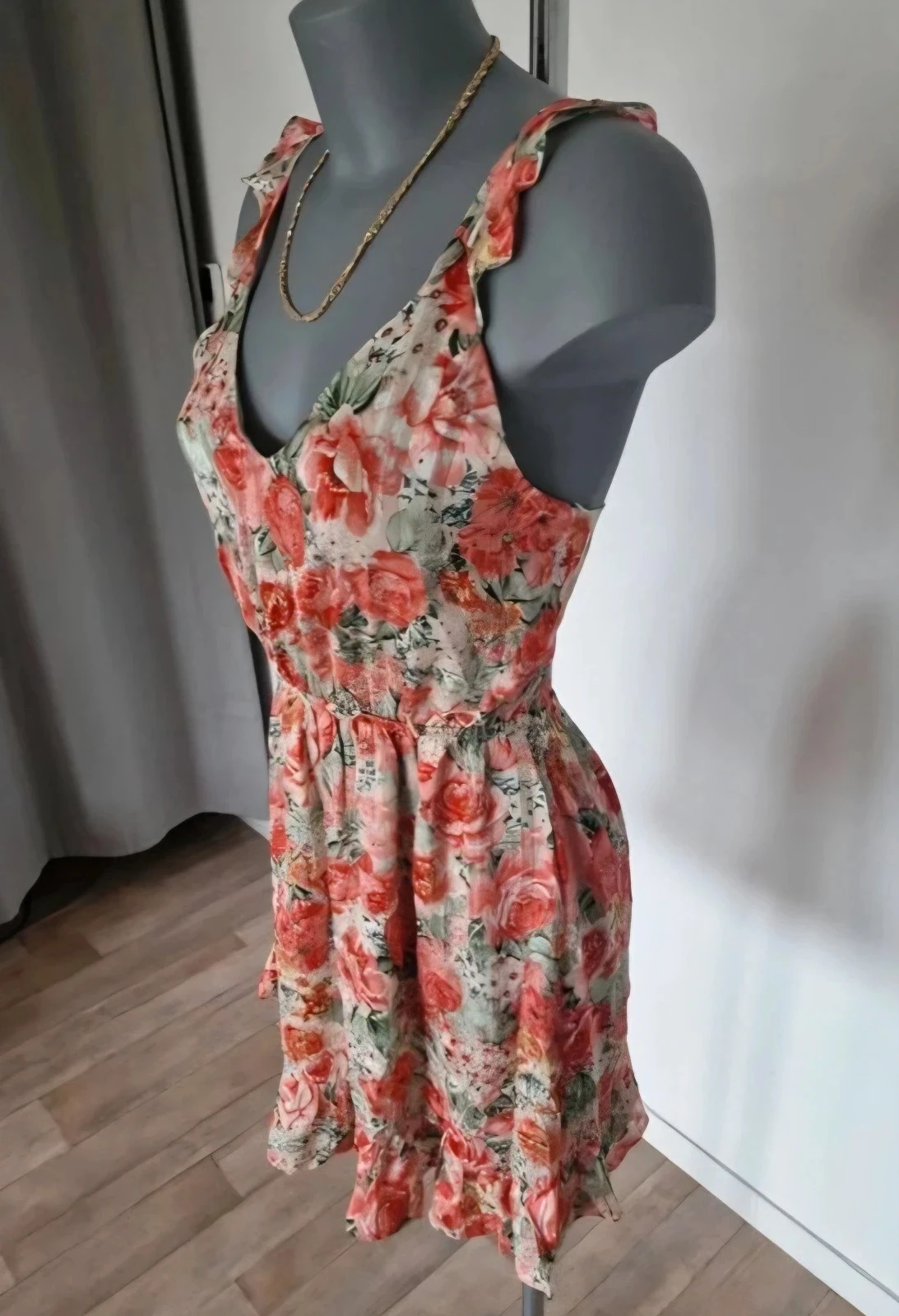 Vestido floral Peace n' Love S/M – Costas abertas – Fios dourados lurex – Nova com etiqueta – photo 3